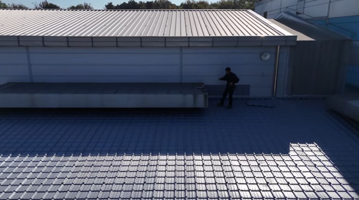 낡은 돈사 지붕을 판넬로 교체한 과정