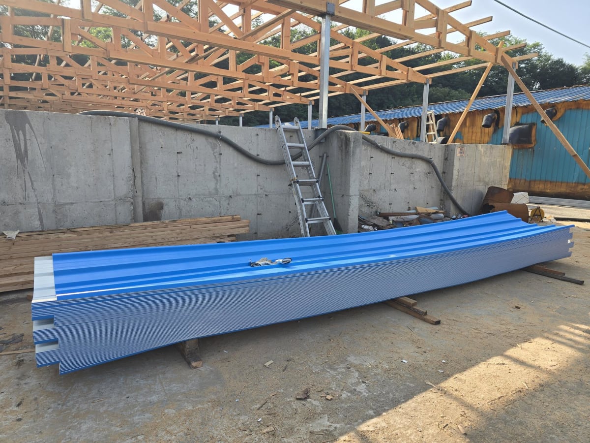 여름철 복사열누수 걱정 끝 가설건축 PVC 판넬(특허) 3가지 해법