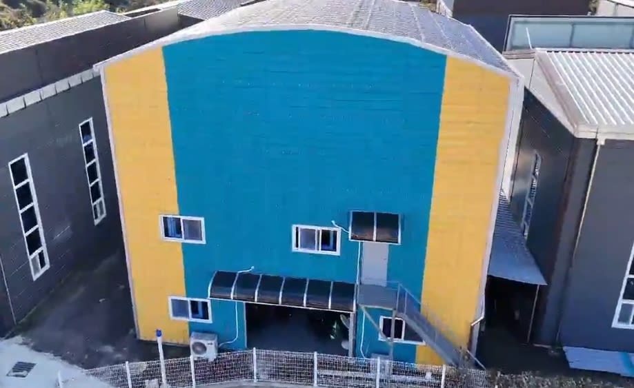 가설건축 PVC 판넬(특허) 뉴세라 계단형 굴곡 디자인 미관 FAQ